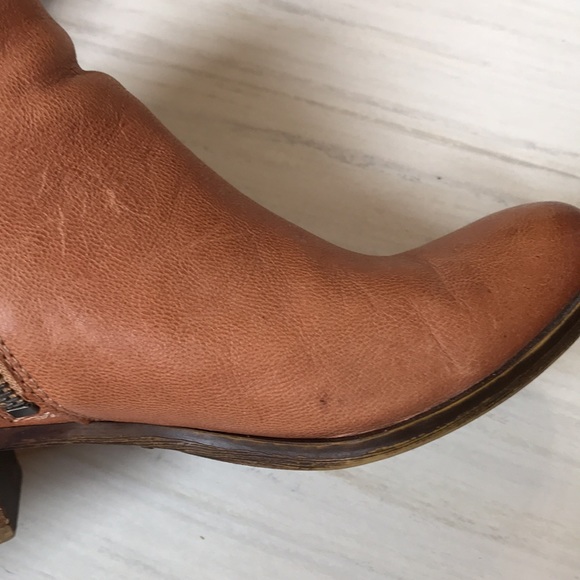 Lucky Brand leather bootie Size 7.5 - Picture 5 of 10